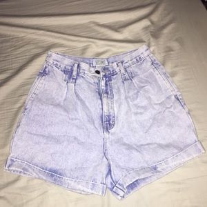 Vintage Highwaisted Jean Shorts